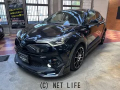 トヨタ C-HR