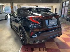 トヨタ C-HR