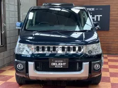 三菱 デリカD：5