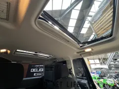 三菱 デリカD：5