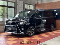 トヨタ ヴォクシー