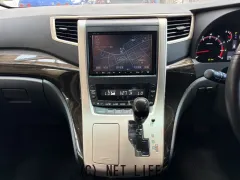 トヨタ ヴェルファイア