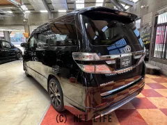 トヨタ ヴェルファイア