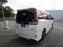 トヨタ エスクァイア