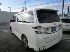 トヨタ ヴェルファイア