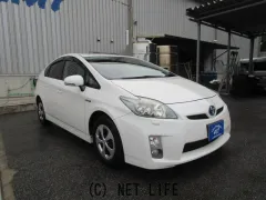 トヨタ プリウス