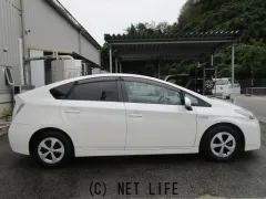 トヨタ プリウス