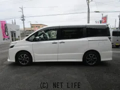 トヨタ ヴォクシー