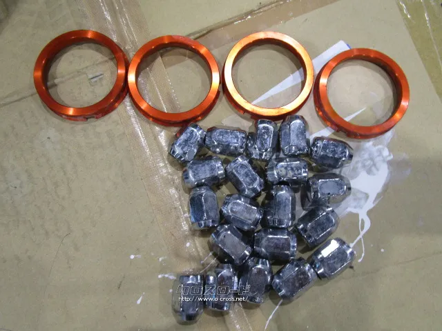 ホイール・タイヤ 社外18インチタイヤホイール4本セット