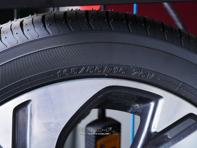 ホイール・タイヤ 希少 15インチ 最新スペーシアカスタム 最上級グレード タイヤアルミ4本セット