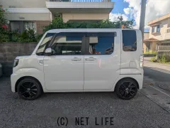 トヨタ ピクシスメガ