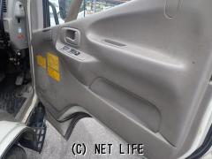 日野自動車 デュトロ