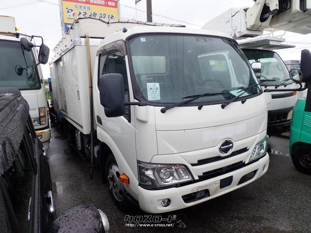 日野自動車 デュトロ