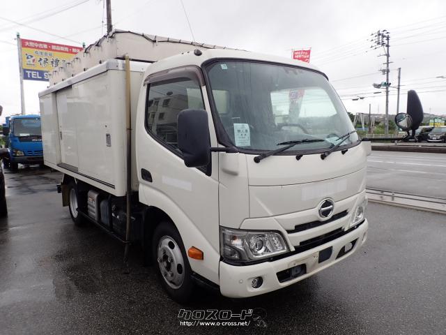 日野自動車 デュトロ