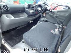 日野自動車 デュトロ