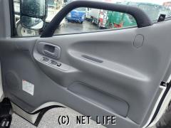 日野自動車 デュトロ