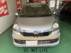 ダイハツ ミライース