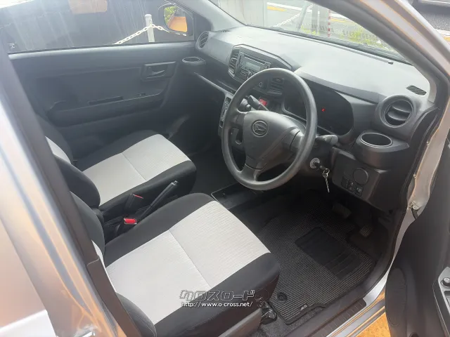 ダイハツ ミライース