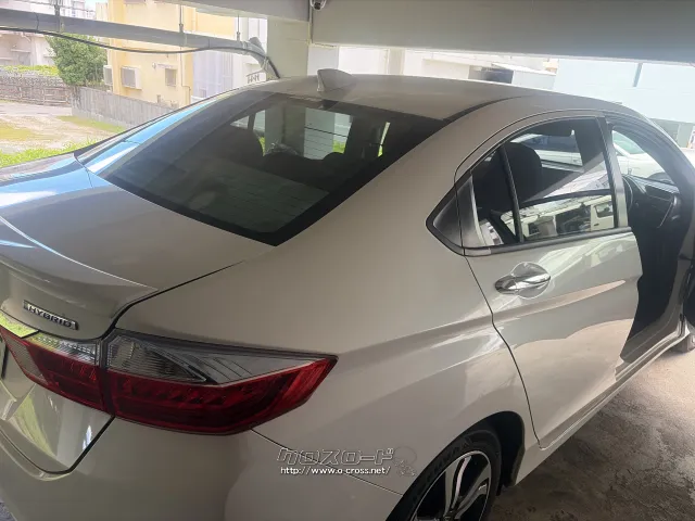 部品取車 グレイス