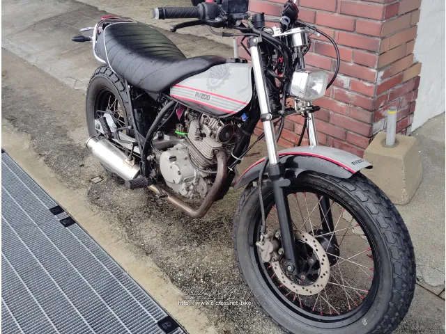 スズキ バンバン200