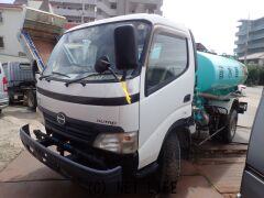 日野自動車 デュトロ