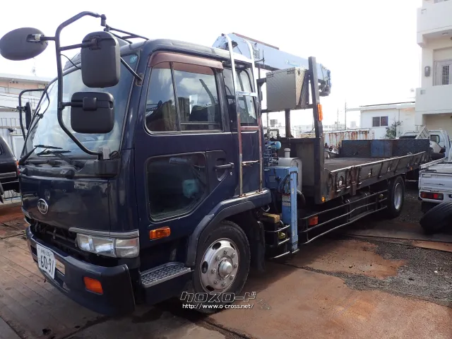 UDトラックス コンドル