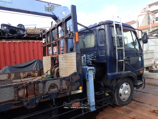 UDトラックス コンドル