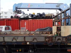 UDトラックス コンドル