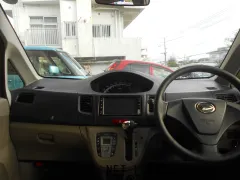 ダイハツ ムーヴ