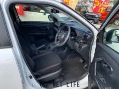 ダイハツ ロッキー