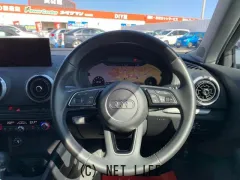 アウディ A3スポーツバック