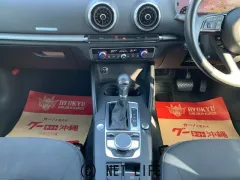 アウディ A3スポーツバック