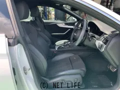 アウディ A5スポーツバック