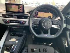 アウディ A5スポーツバック