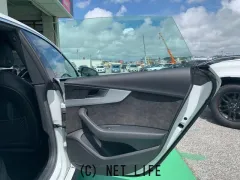 アウディ A5スポーツバック