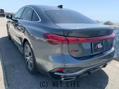 アウディ A5