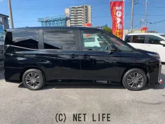 トヨタ ヴォクシー