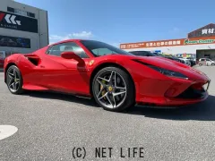 フェラーリ F8スパイダー