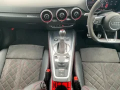 アウディ TT