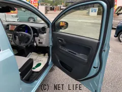 ダイハツ ミライース