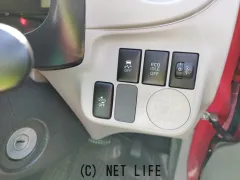 ダイハツ ミライース