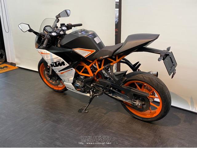 KTM RC 250 2016年モデル!・2016(H28)初度登録(届出)年・白・250cc