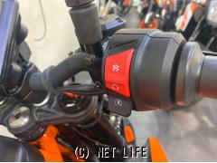 KTM 390 デューク