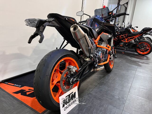 KTM 890 デュークR・2022(R4)初度登録(届出)年・ダークブルー・890cc・KTM OKINAWA・2,974km・保証付・3 ...