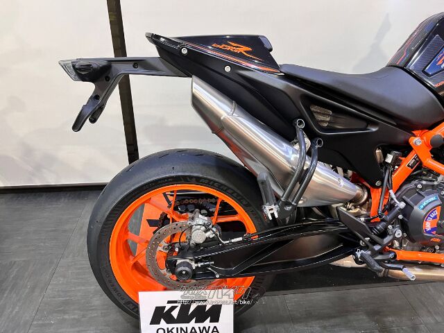 KTM 890 デュークR・2022(R4)初度登録(届出)年・ダークブルー・890cc・KTM OKINAWA・2,974km・保証付・3 ...