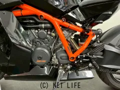 KTM RC 8