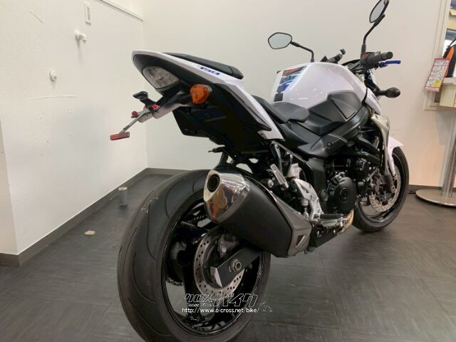 スズキ GSR750
