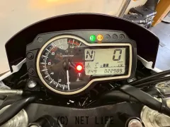 スズキ GSR750