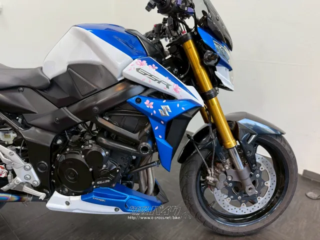 スズキ GSR750