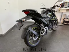 スズキ ジクサー